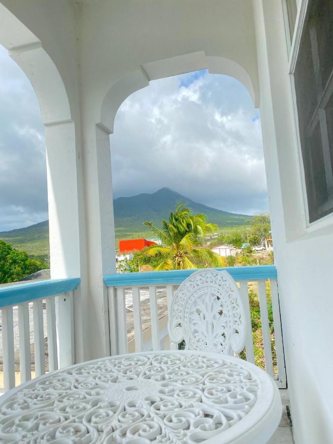 Beverley'S Guest House, เนวิส ภายนอก รูปภาพ